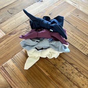 NWOT Lululemon Hair Ties
